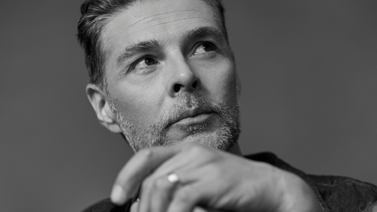 Martin Giroux en spectacle au Théâtre Petit Champlain.